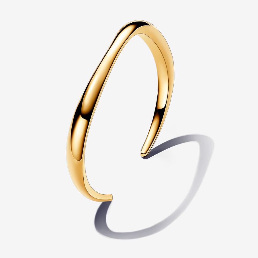 Pulseira aberta com design orgânico